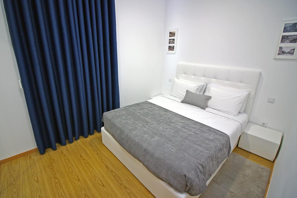 Geresiana Apartamentos エクステリア 写真